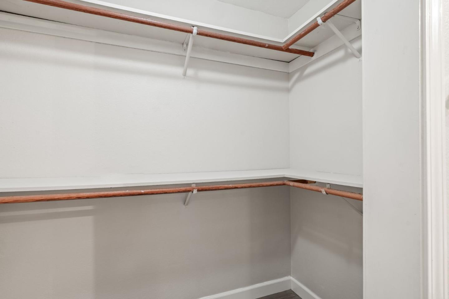 408 - 410 Morse Avenue