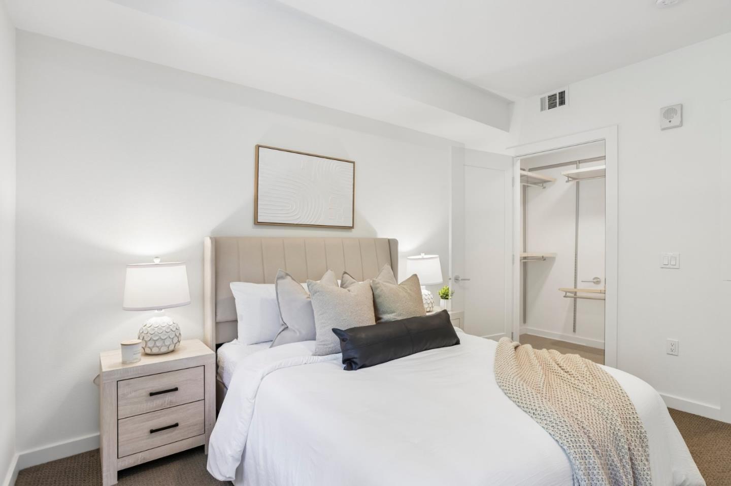 400 El Camino Real 210