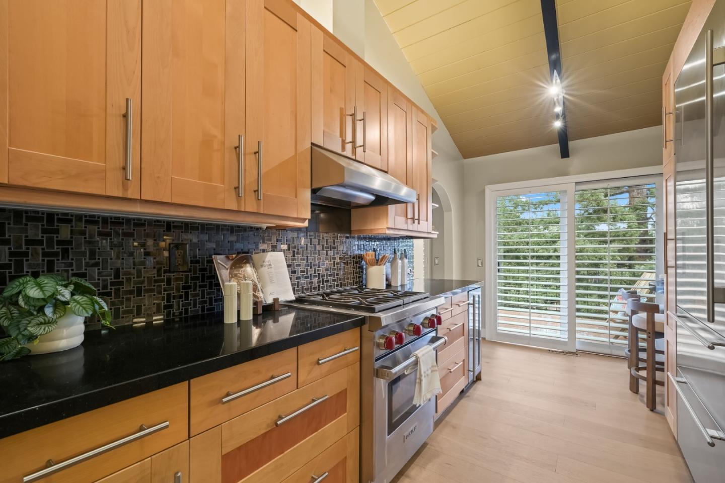 184 Sand Hill CIR