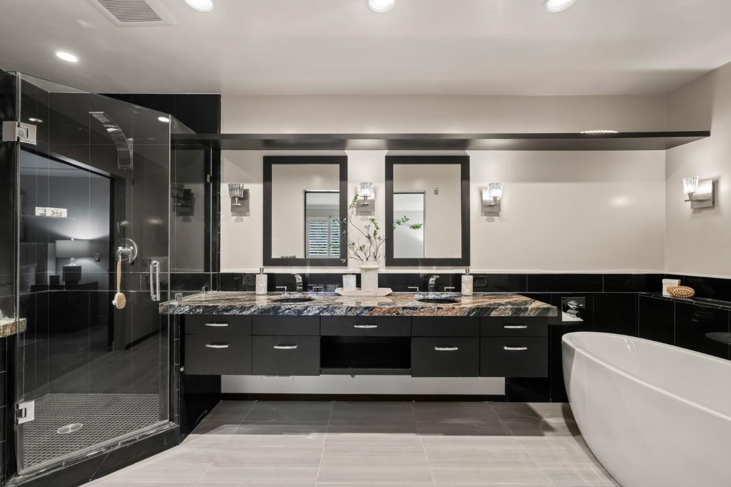 184 Sand Hill CIR