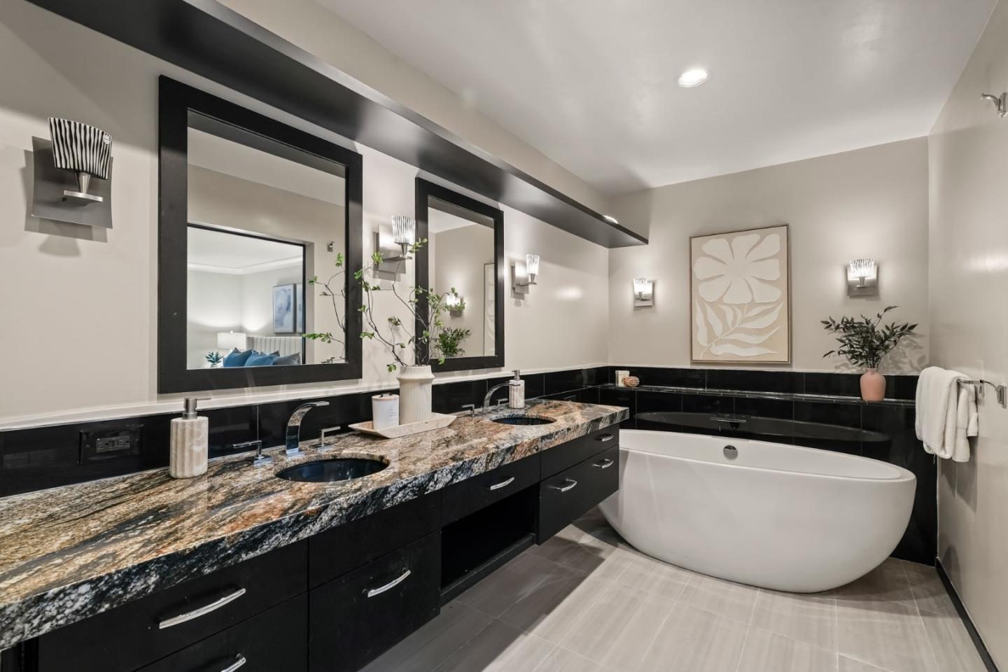 184 Sand Hill CIR