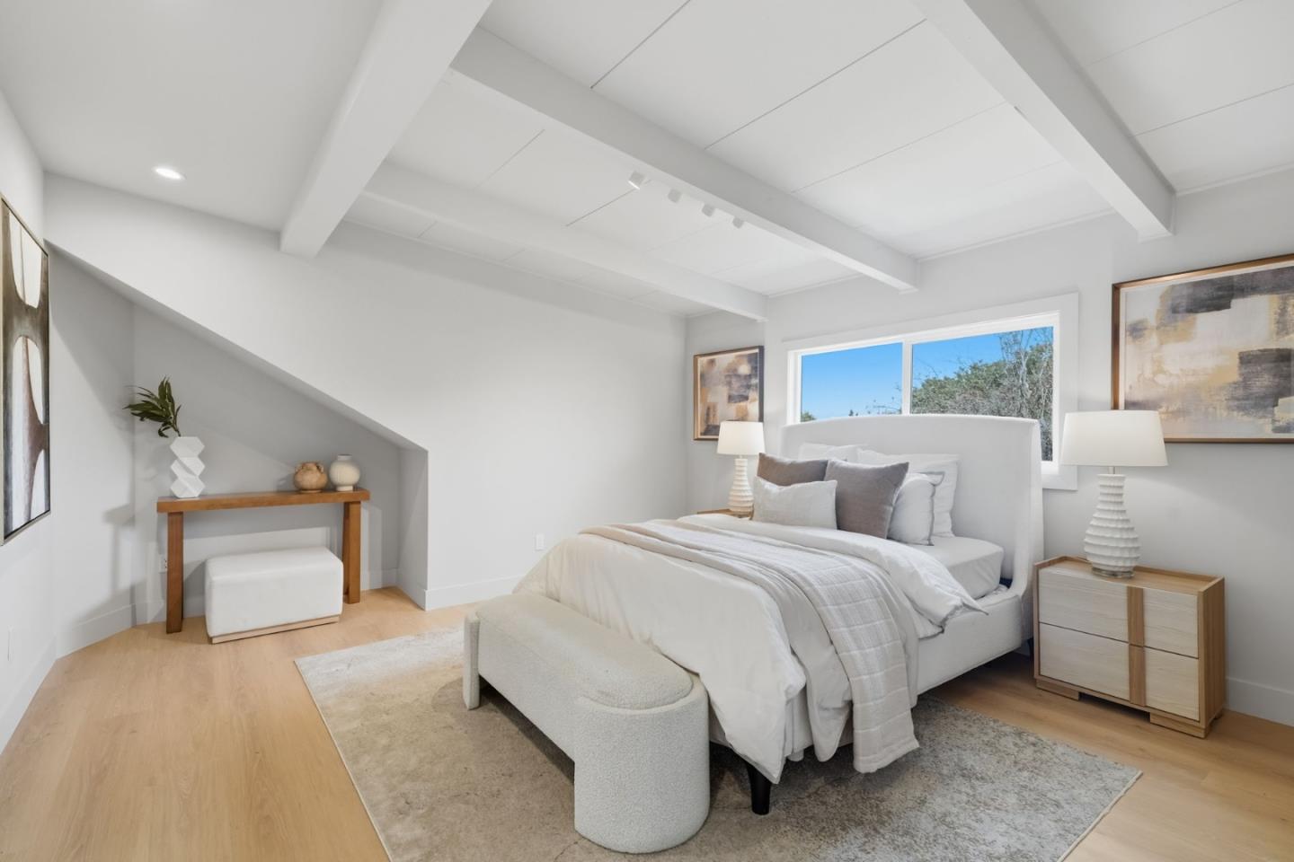 904 Del Monte PL