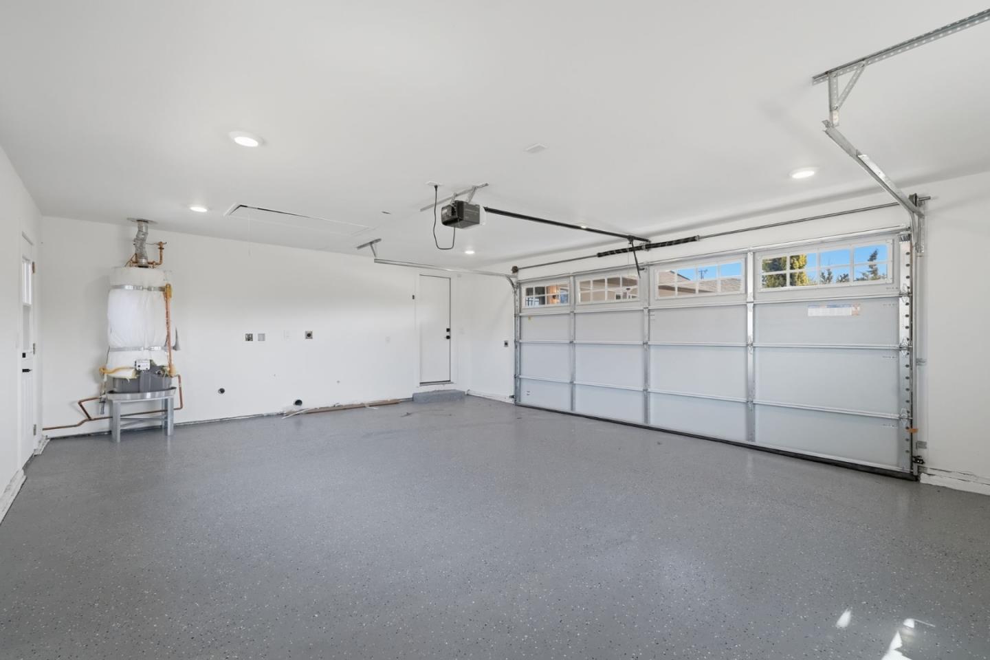 904 Del Monte PL