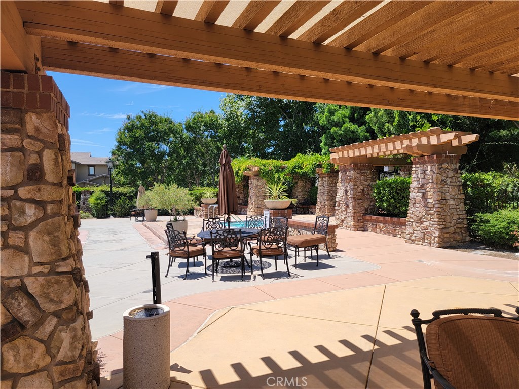 8541 Oak Barrel Place