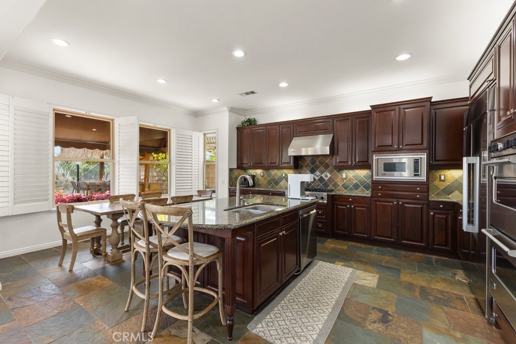 4067 Hoosier Lawn Way