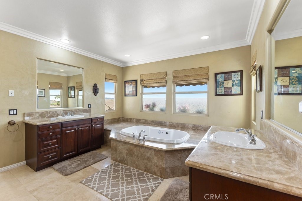 4067 Hoosier Lawn Way