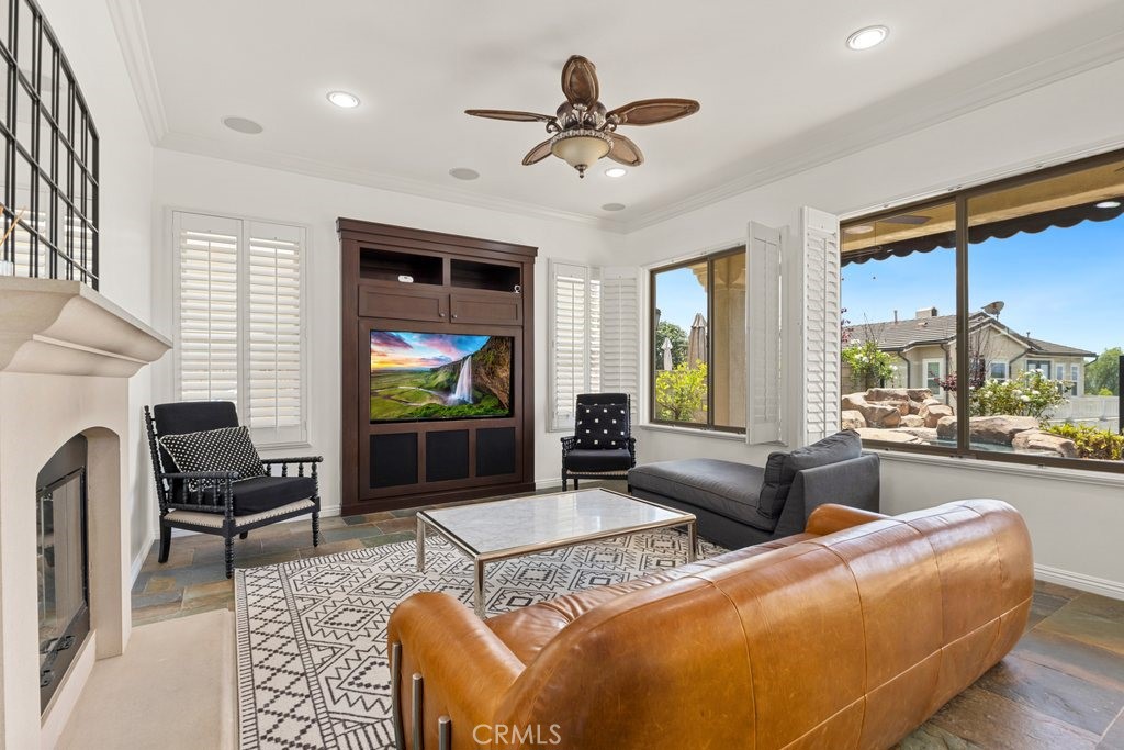 4067 Hoosier Lawn Way