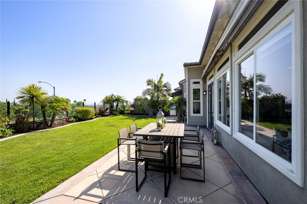 18598 Oaklawn Lane