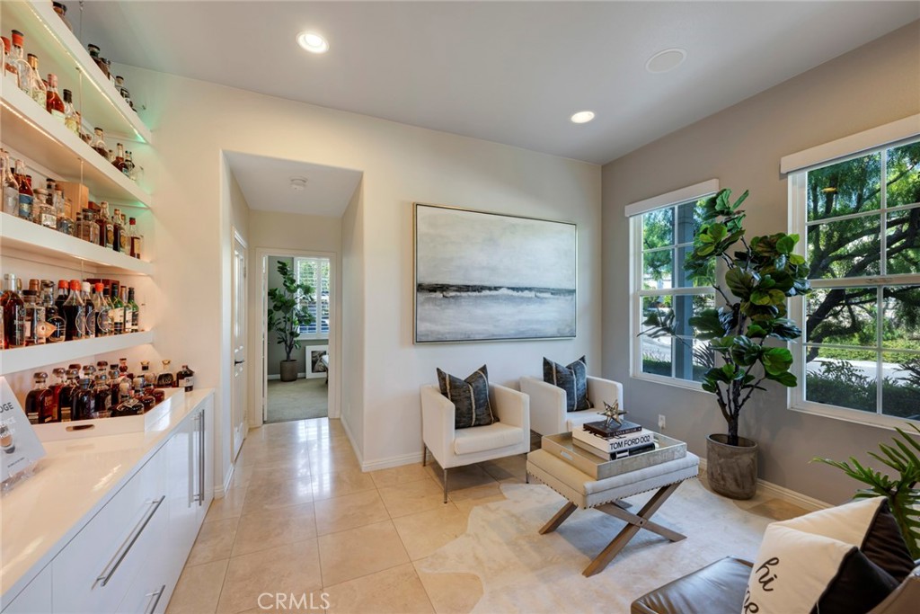 18598 Oaklawn Lane