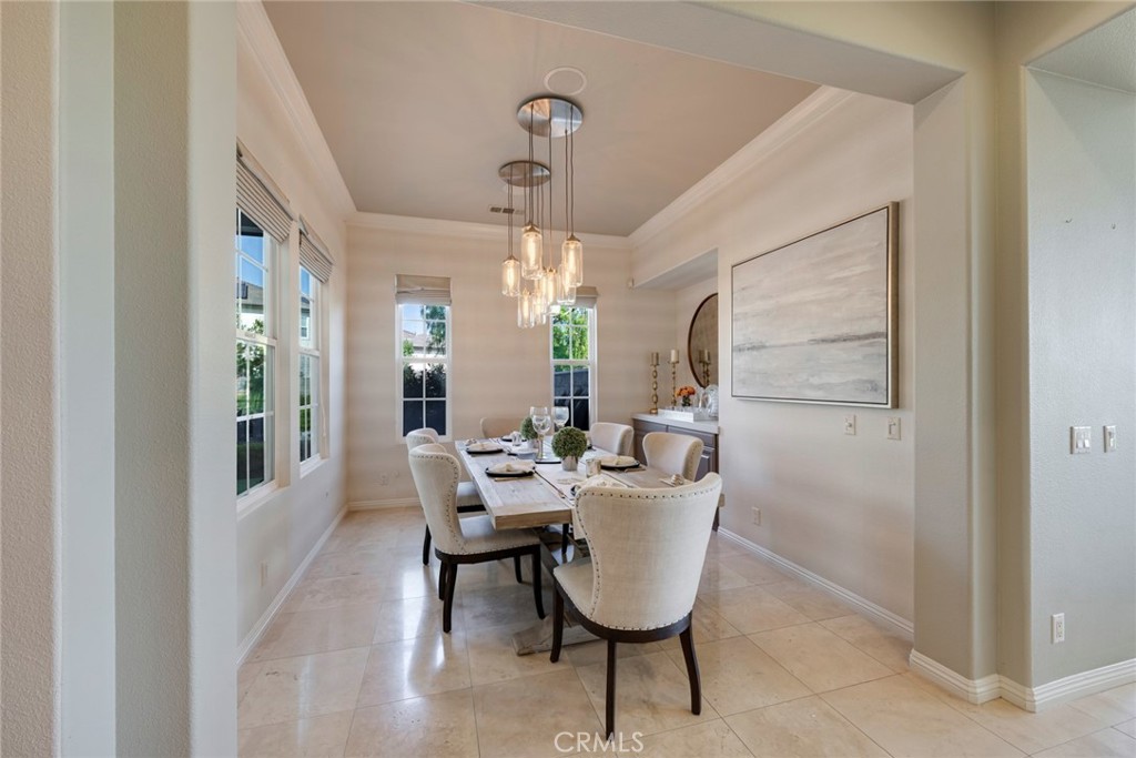 18598 Oaklawn Lane