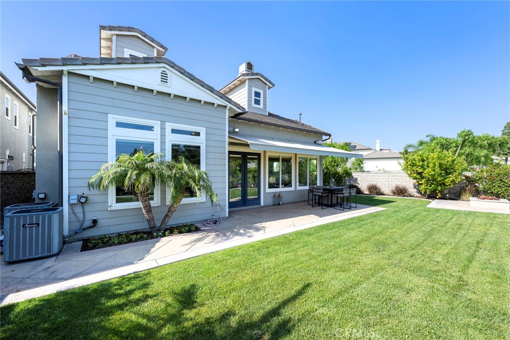 18598 Oaklawn Lane