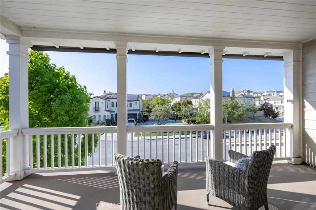 18598 Oaklawn Lane
