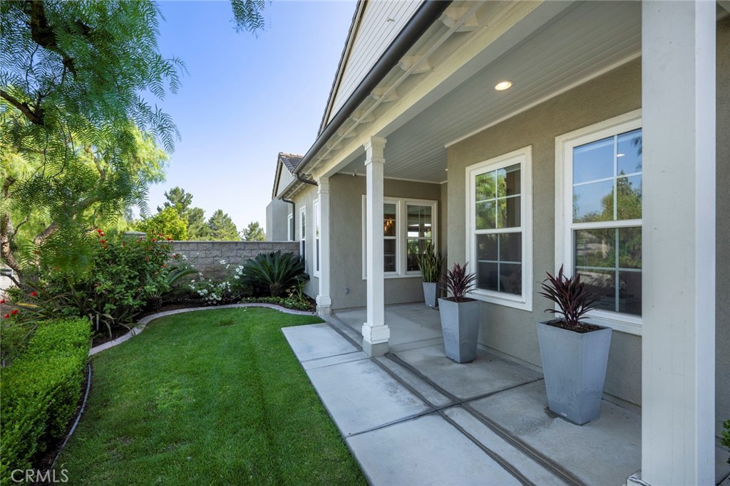 18598 Oaklawn Lane