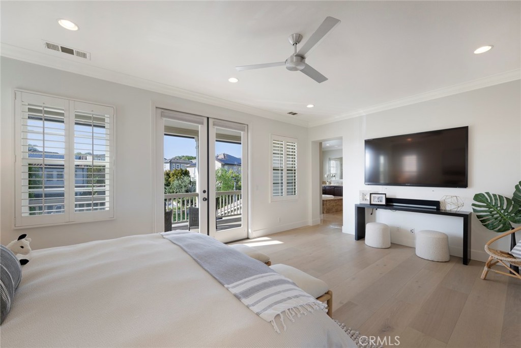 18598 Oaklawn Lane