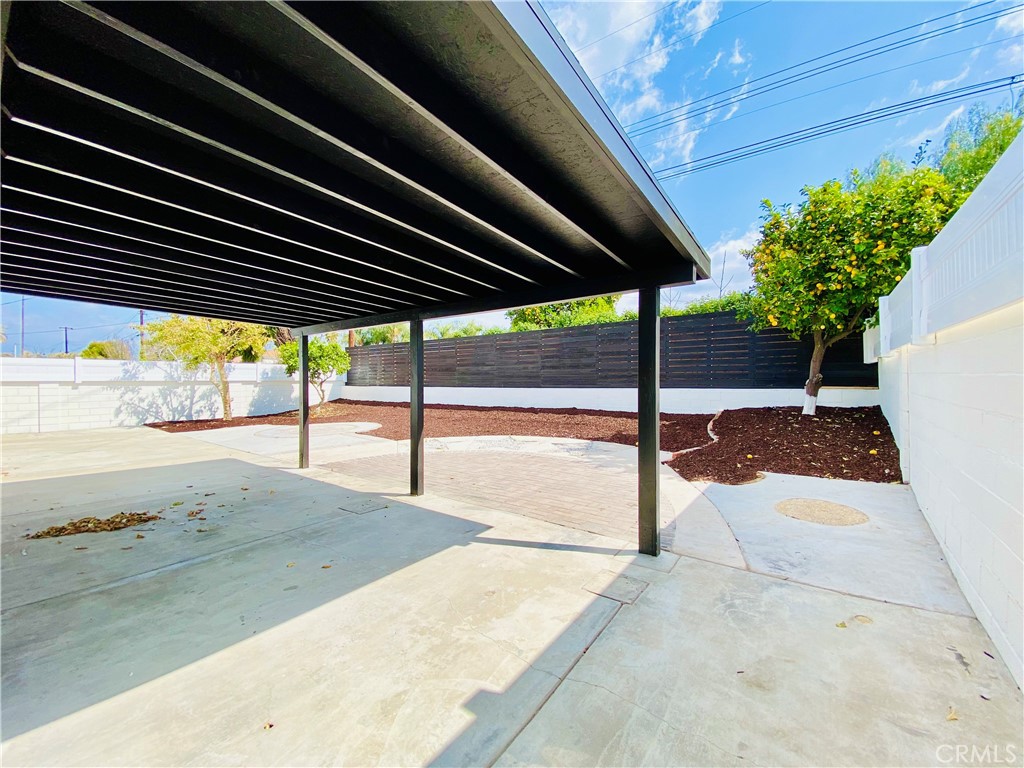 1330 Edmore Avenue