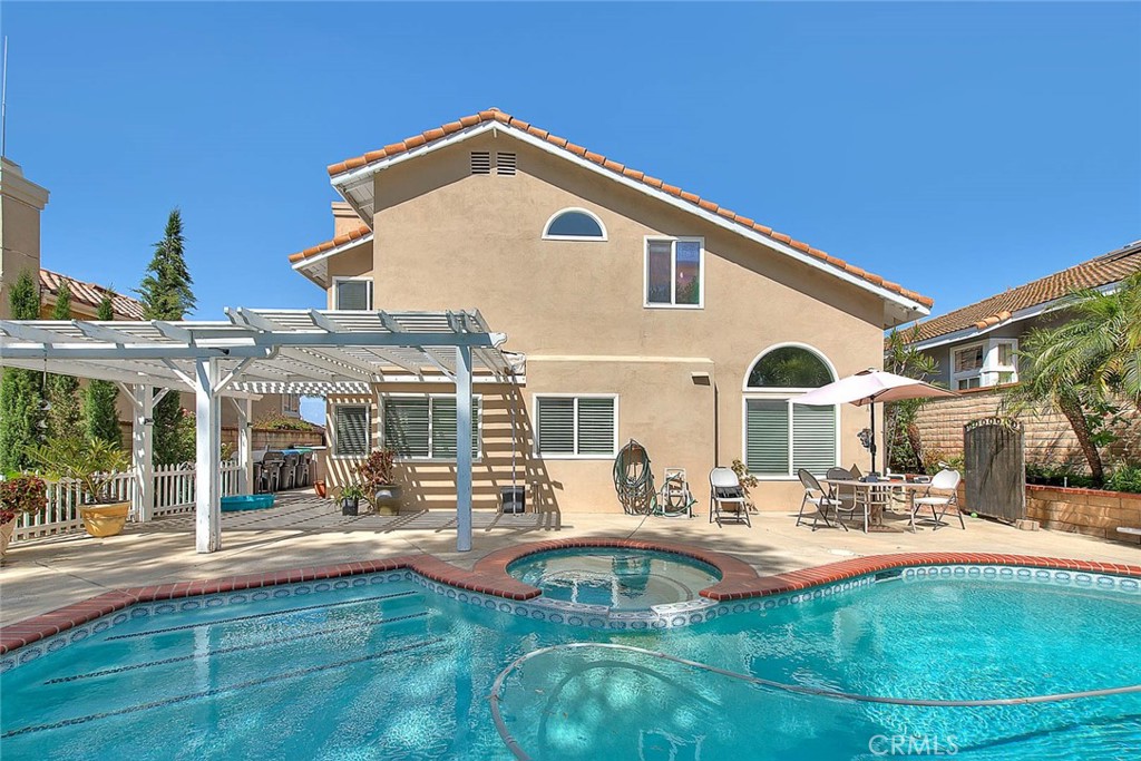 2221 Wandering Ridge Drive