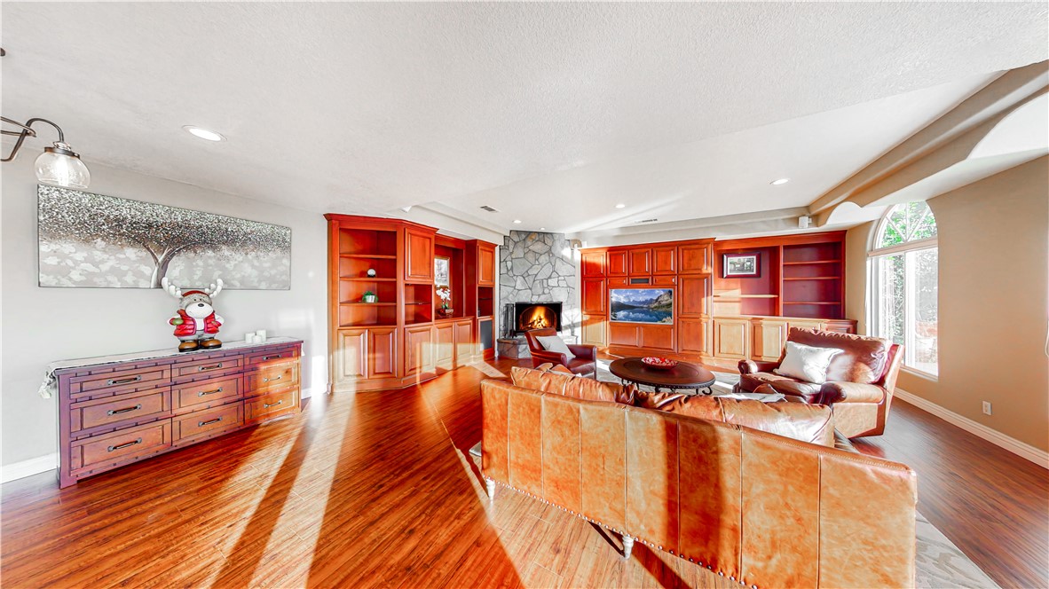 21062 Quail Run Drive