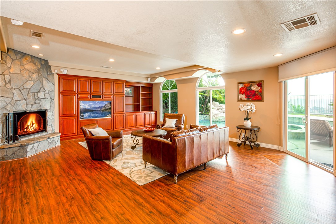 21062 Quail Run Drive