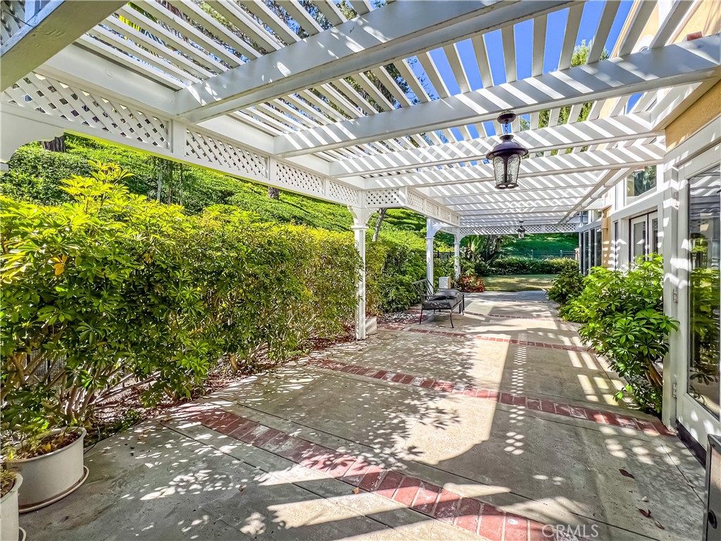 26371 Lombardy Road
