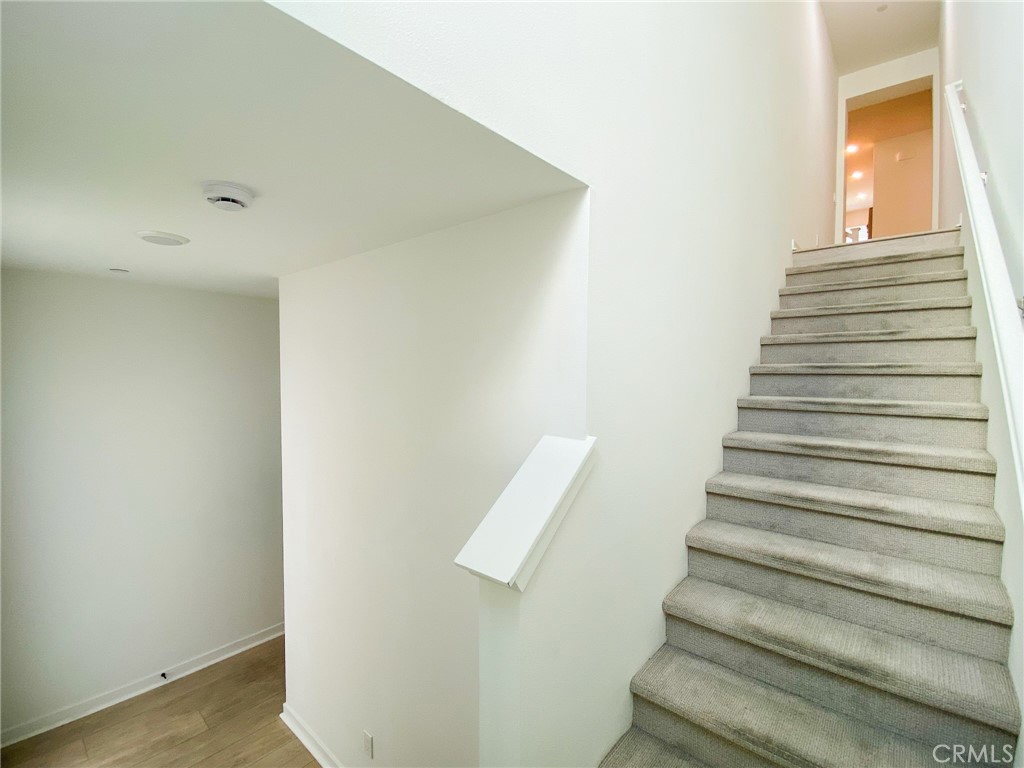 947 N Divino Privado 9