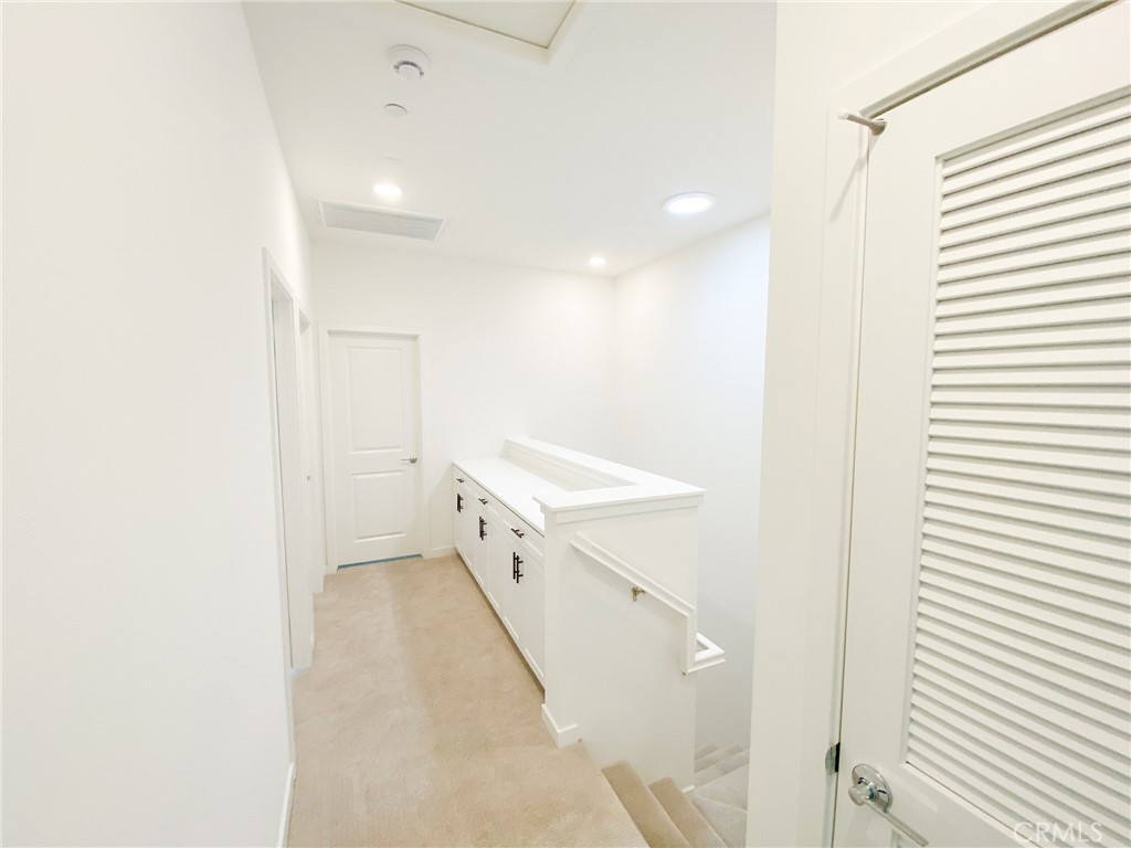 947 N Divino Privado 9