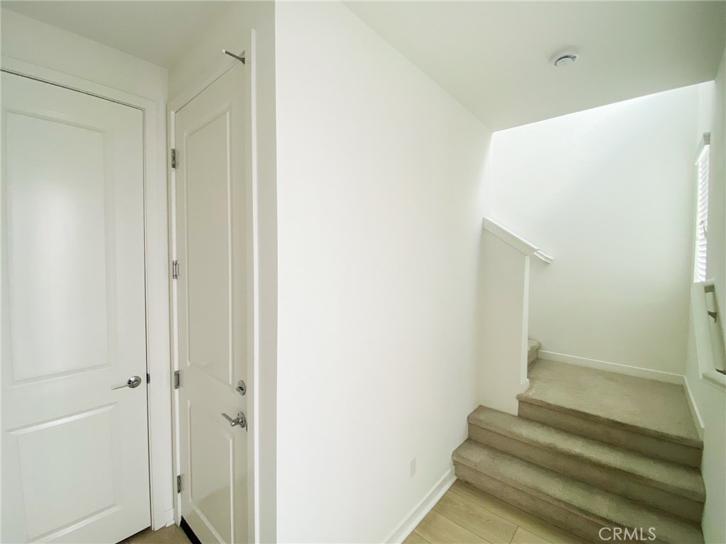 947 N Divino Privado 9