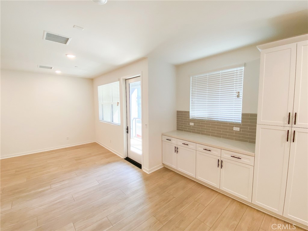 947 N Divino Privado 9