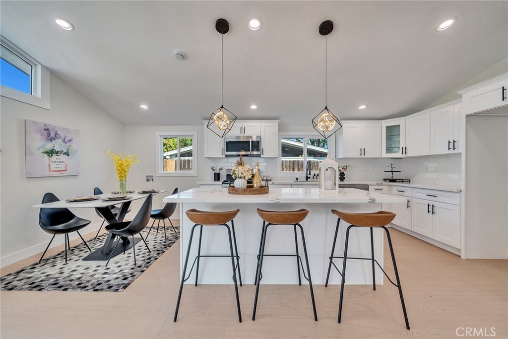 2431 Santa Ysabel Avenue