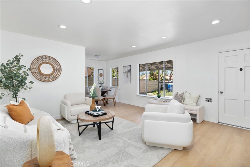 12056 Neenach Street