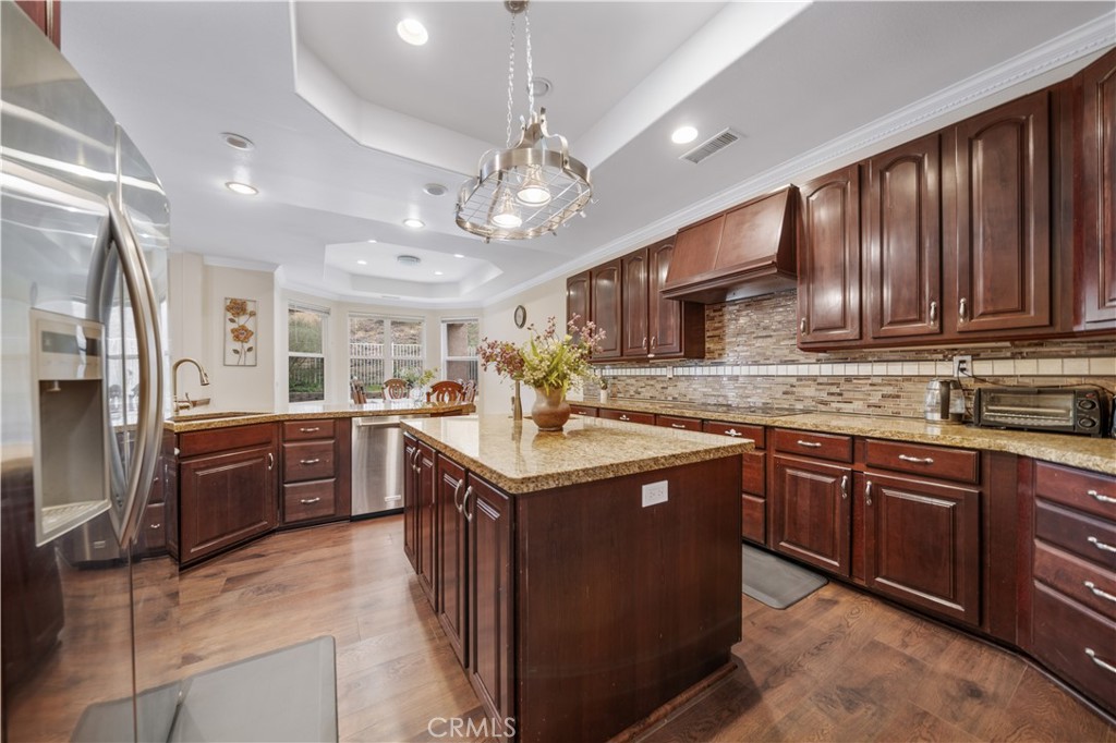 26677 Avenida Del Oro