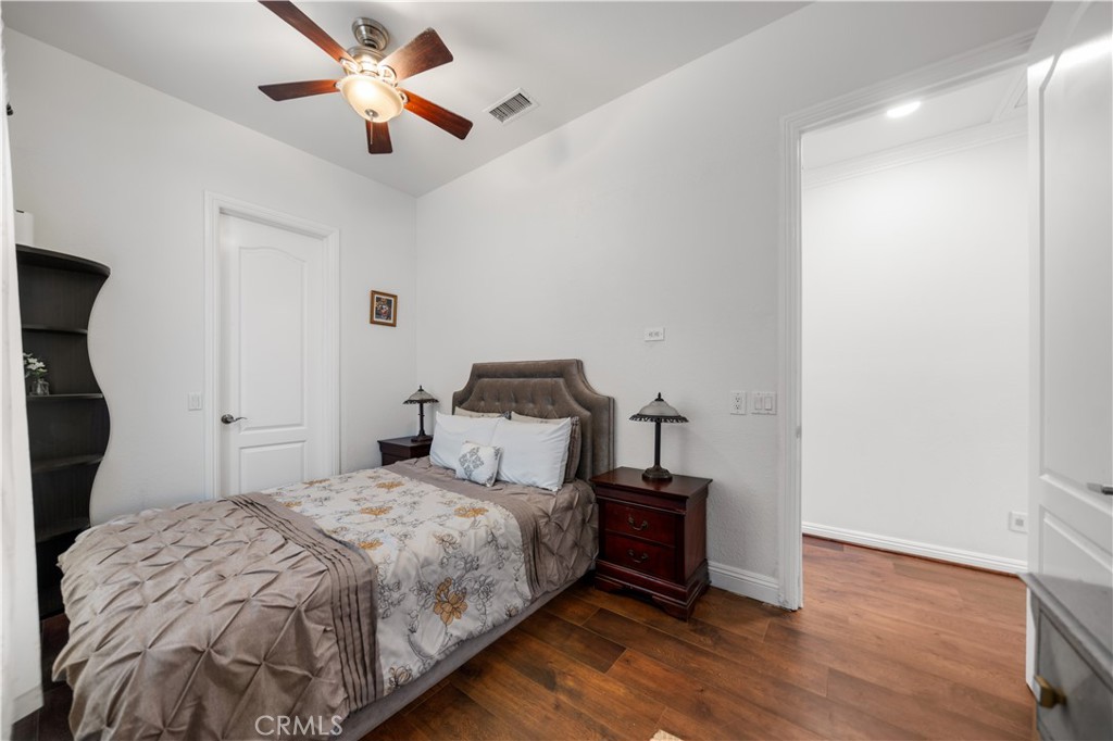 26677 Avenida Del Oro