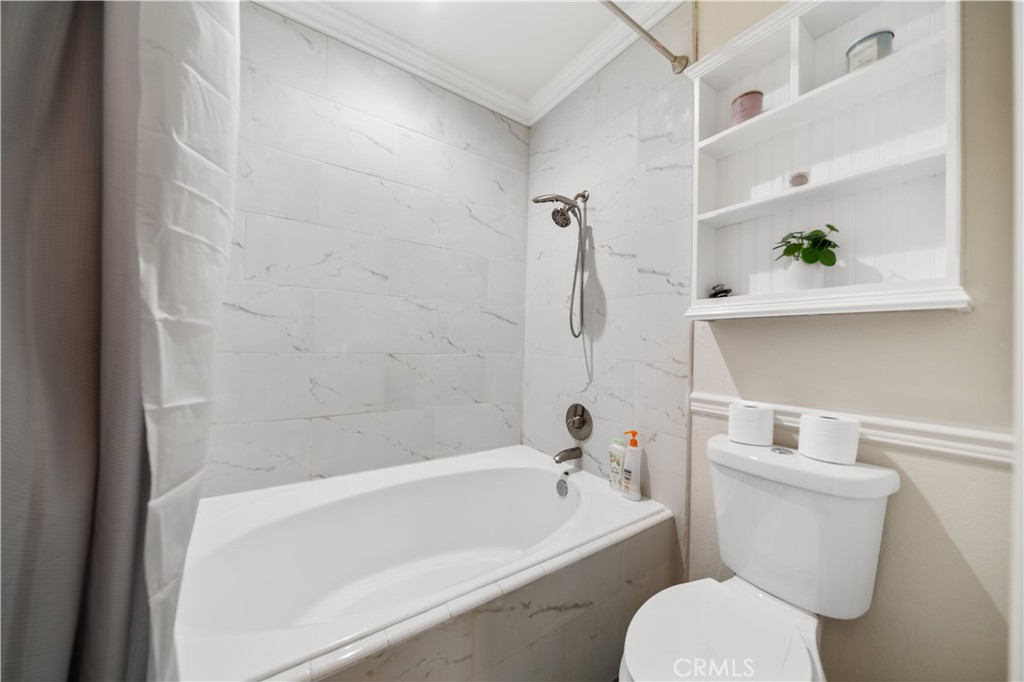 26677 Avenida Del Oro