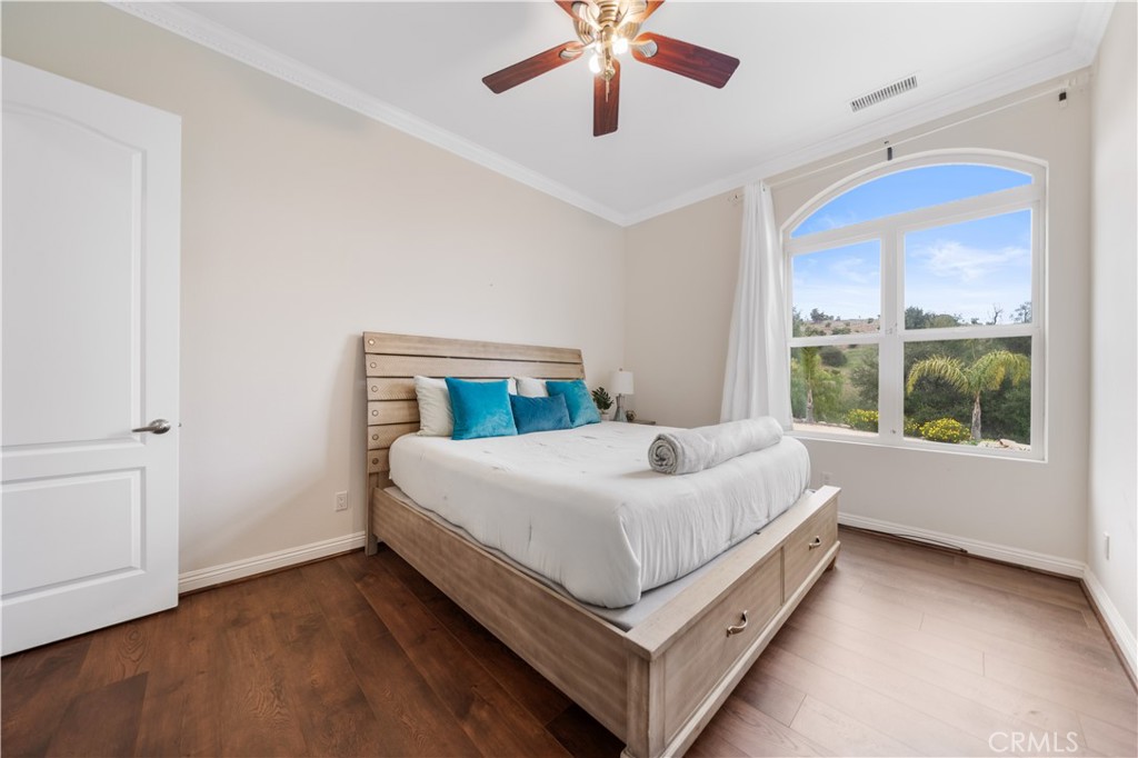 26677 Avenida Del Oro