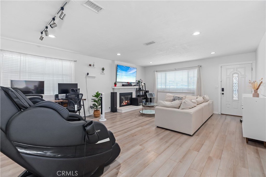 4328 Camelia Court