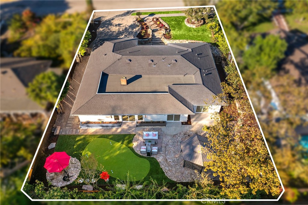 326 E Sierra Madre Avenue