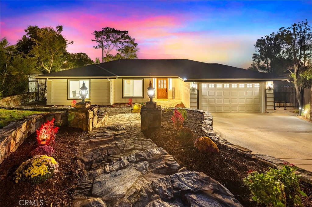 326 E Sierra Madre Avenue