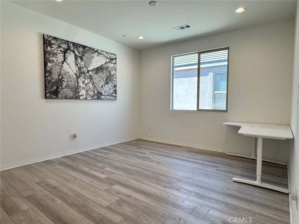 7579 Botany