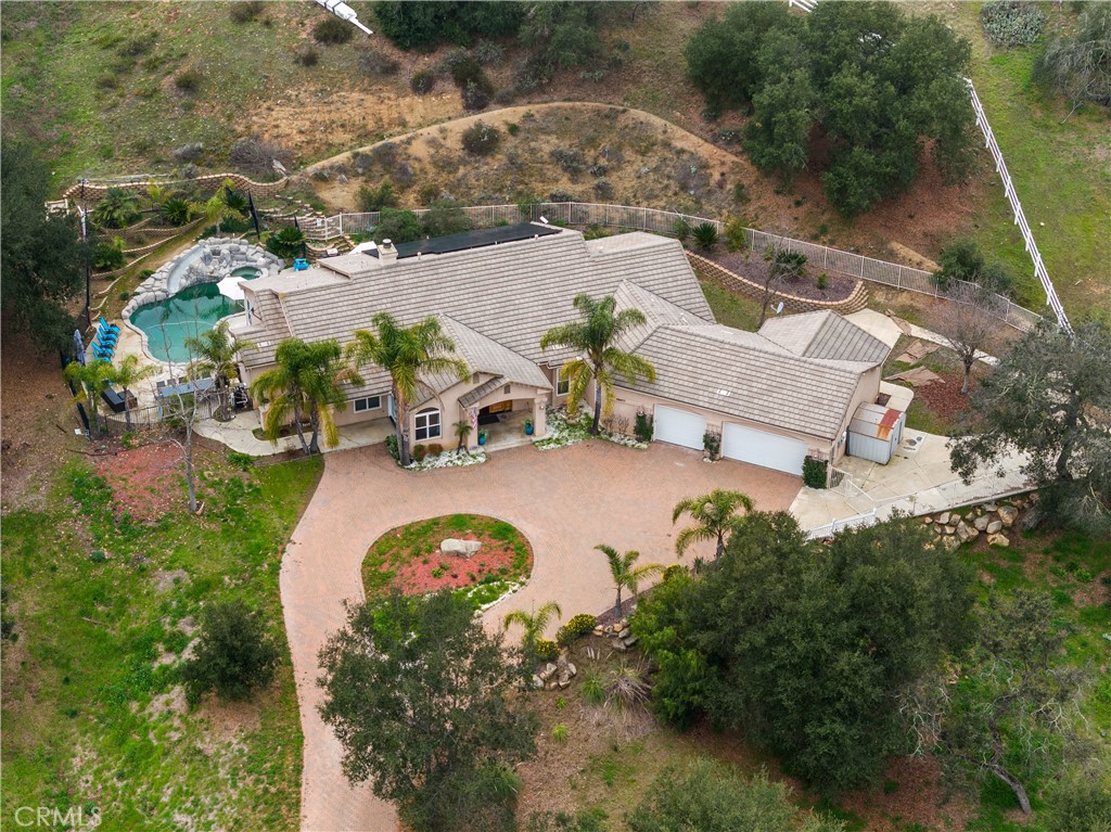 26677 Avenida Del Oro
