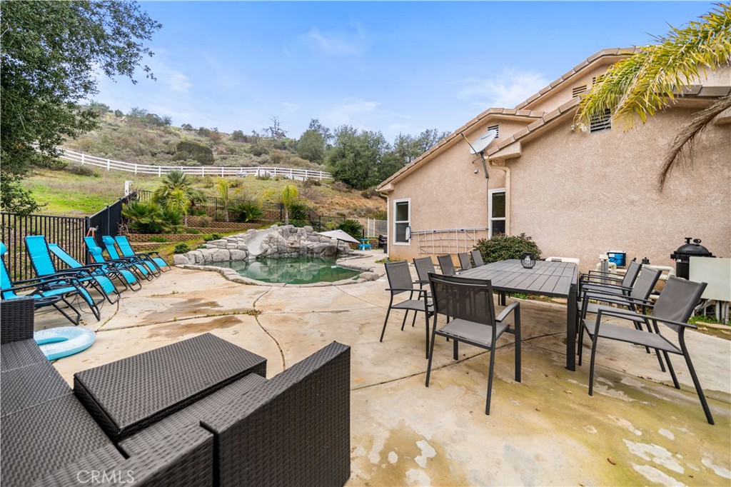 26677 Avenida Del Oro