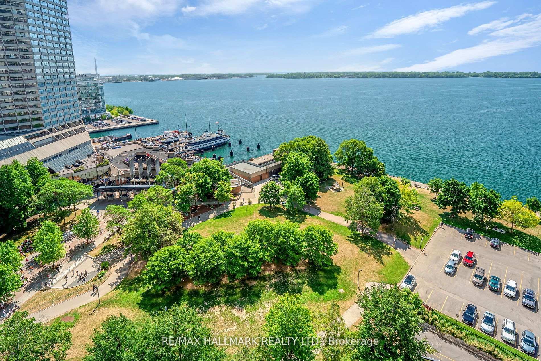 77 Harbour Square 502