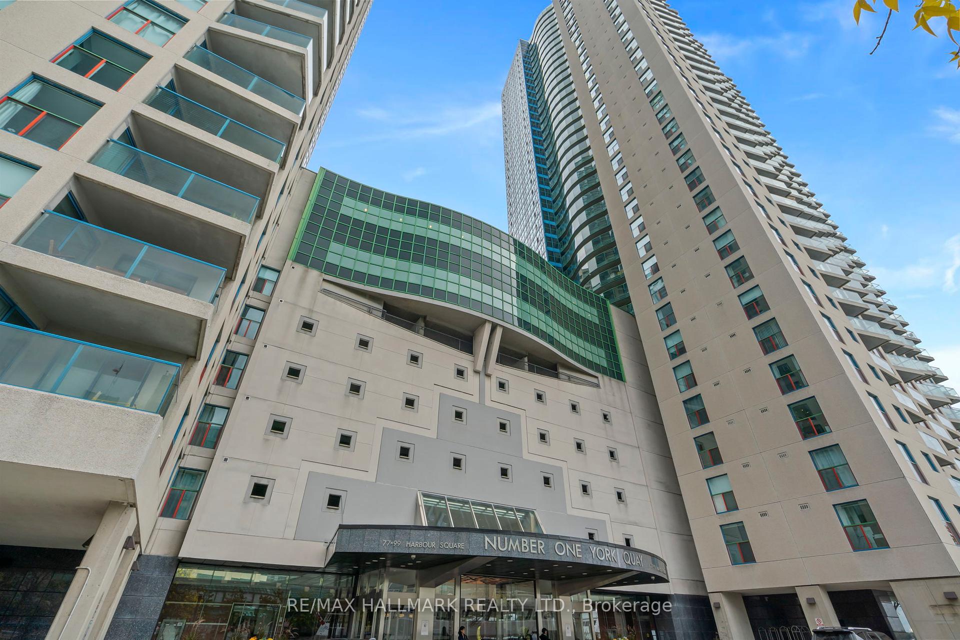 77 Harbour Square 502