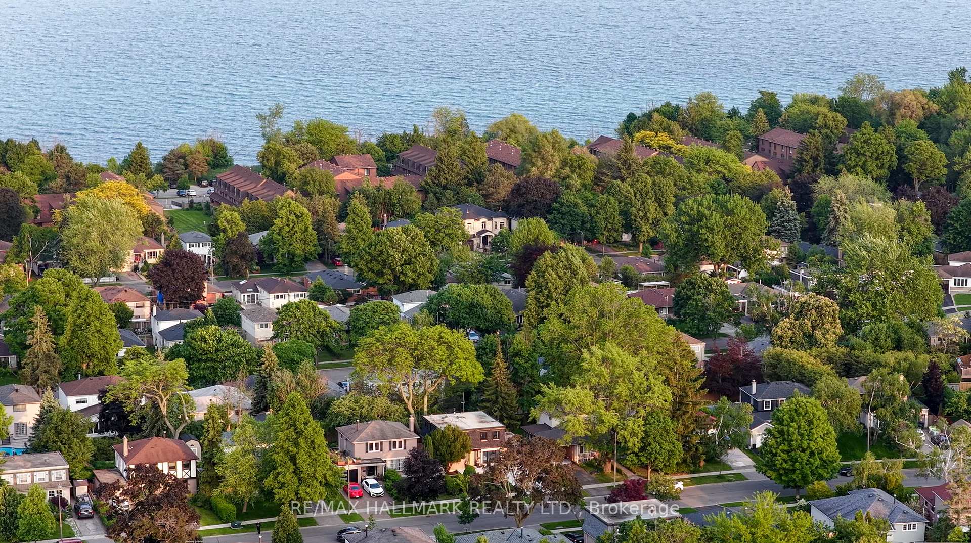 225 Catalina Drive, Toronto