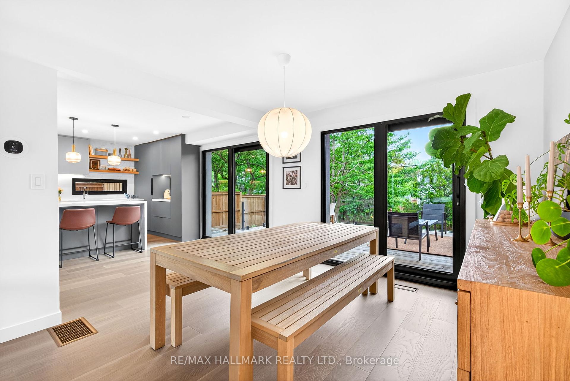 225 Catalina Drive, Toronto
