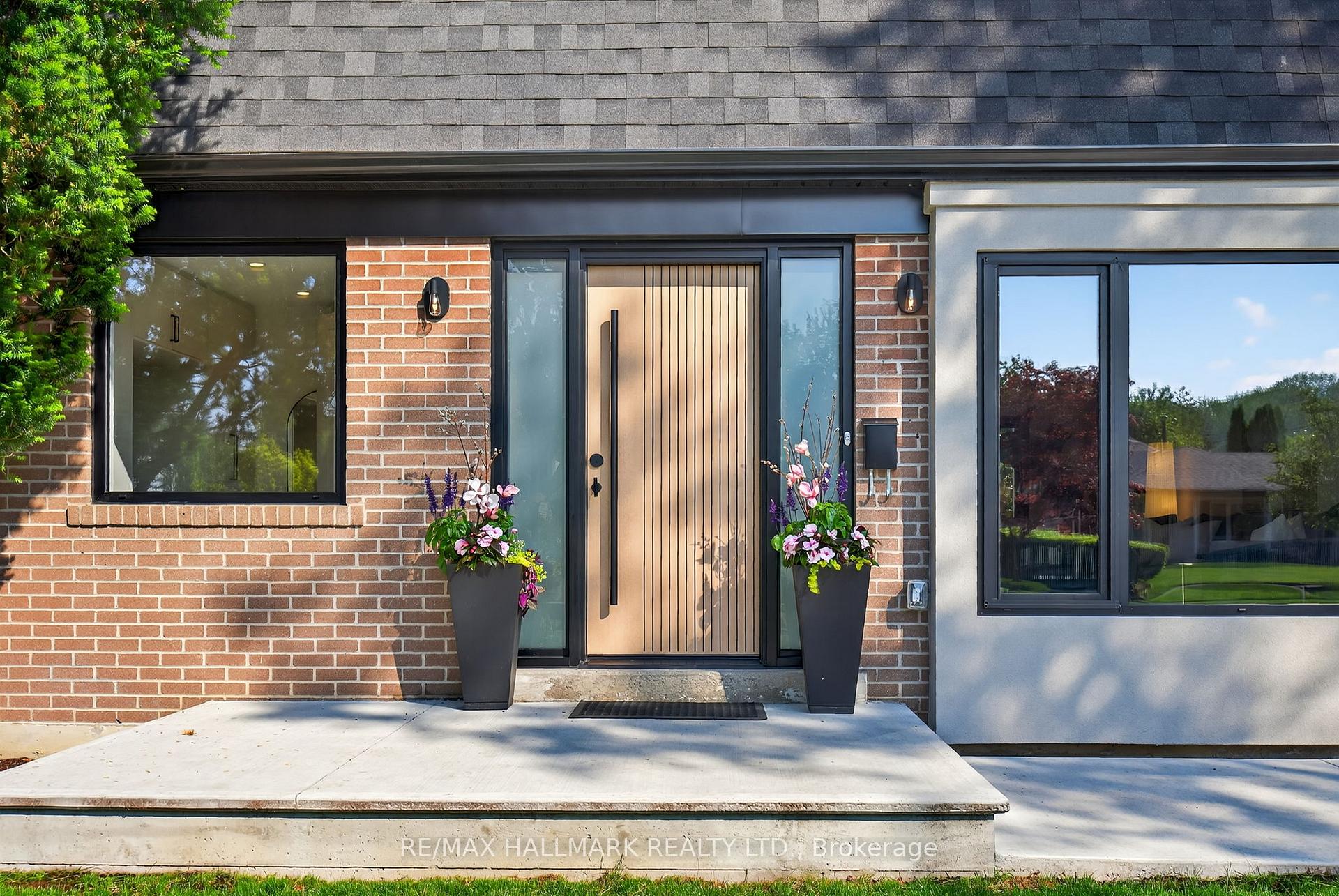 225 Catalina Drive, Toronto
