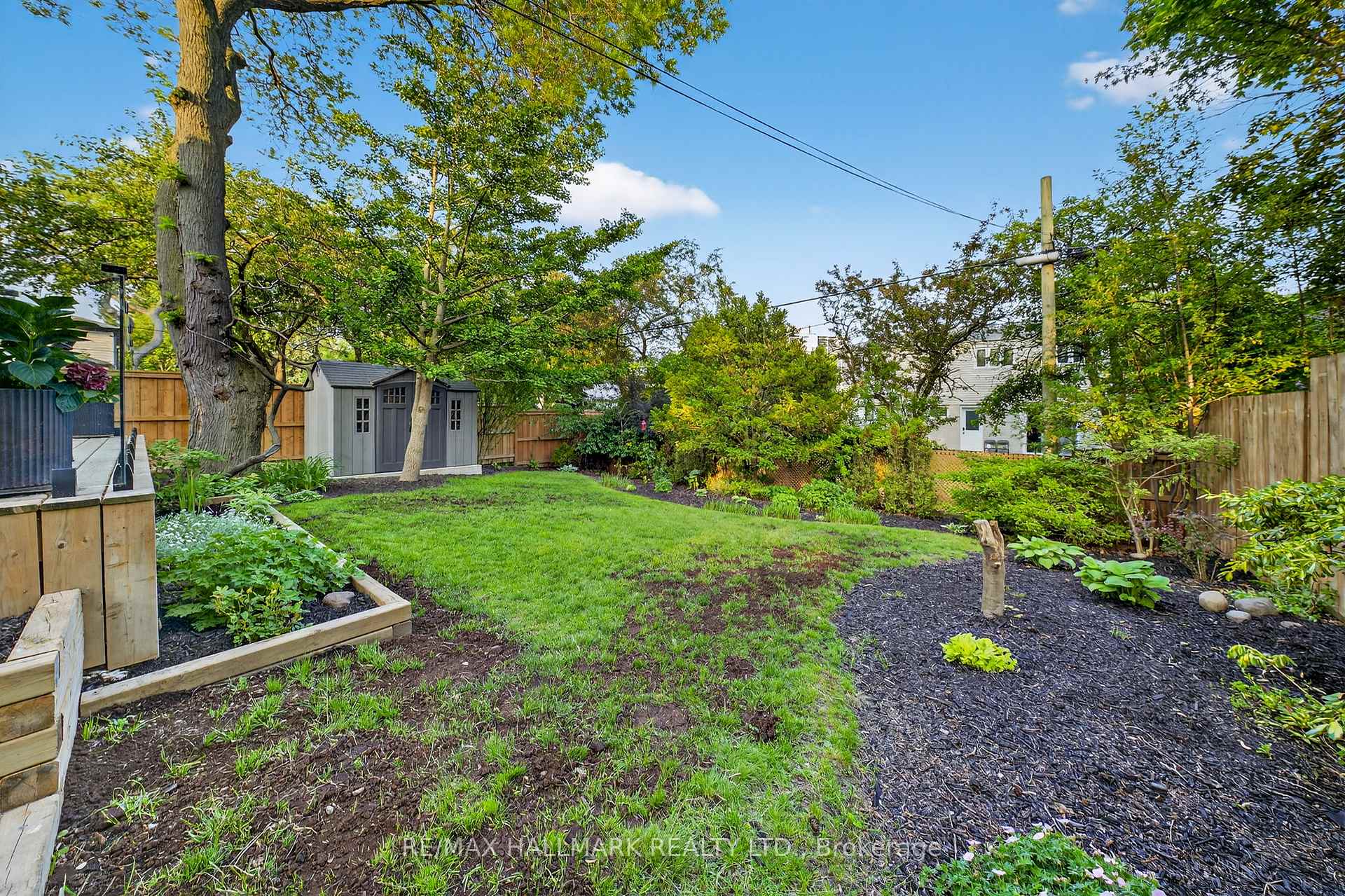 225 Catalina Drive, Toronto