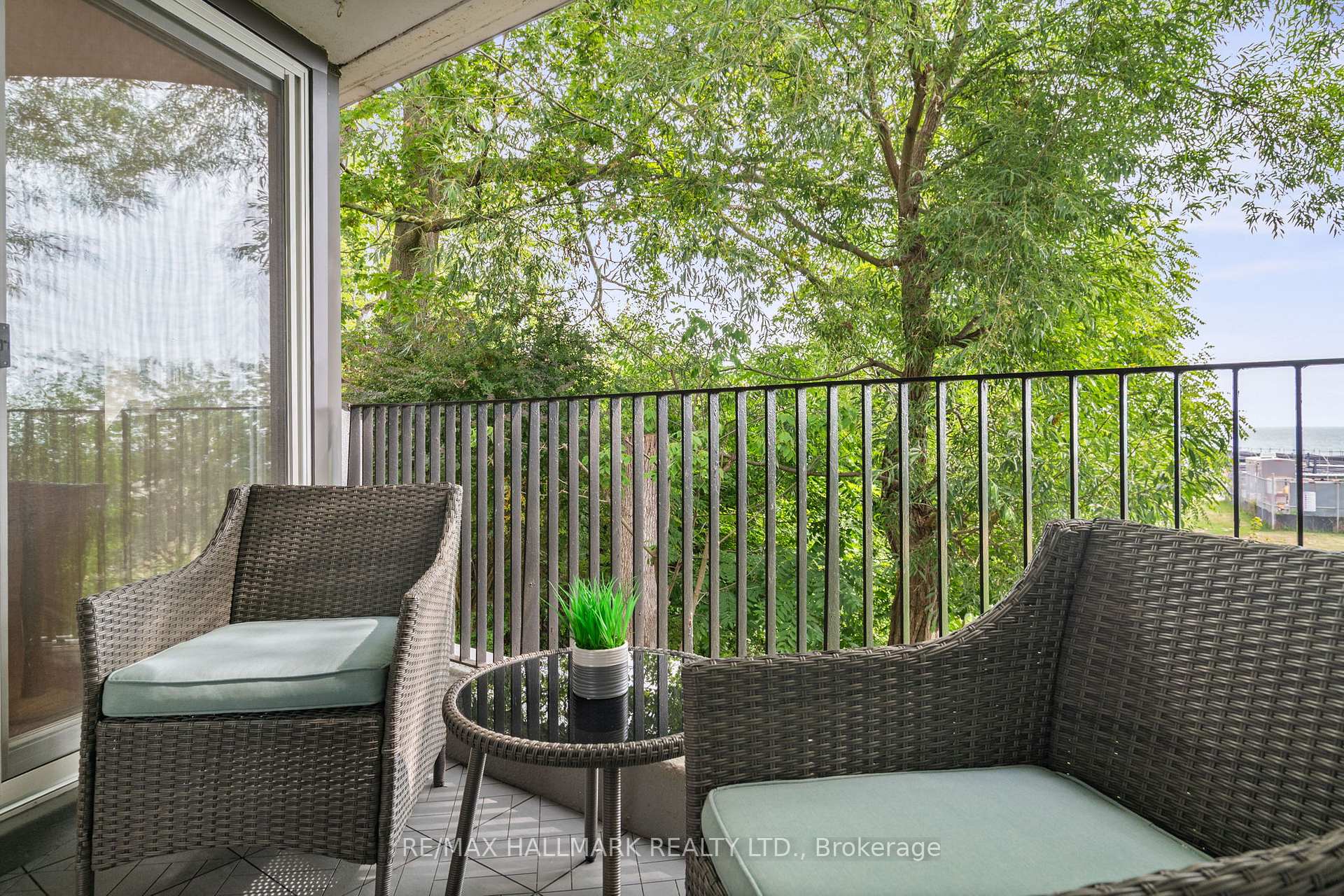 2 Nursewood Road 6