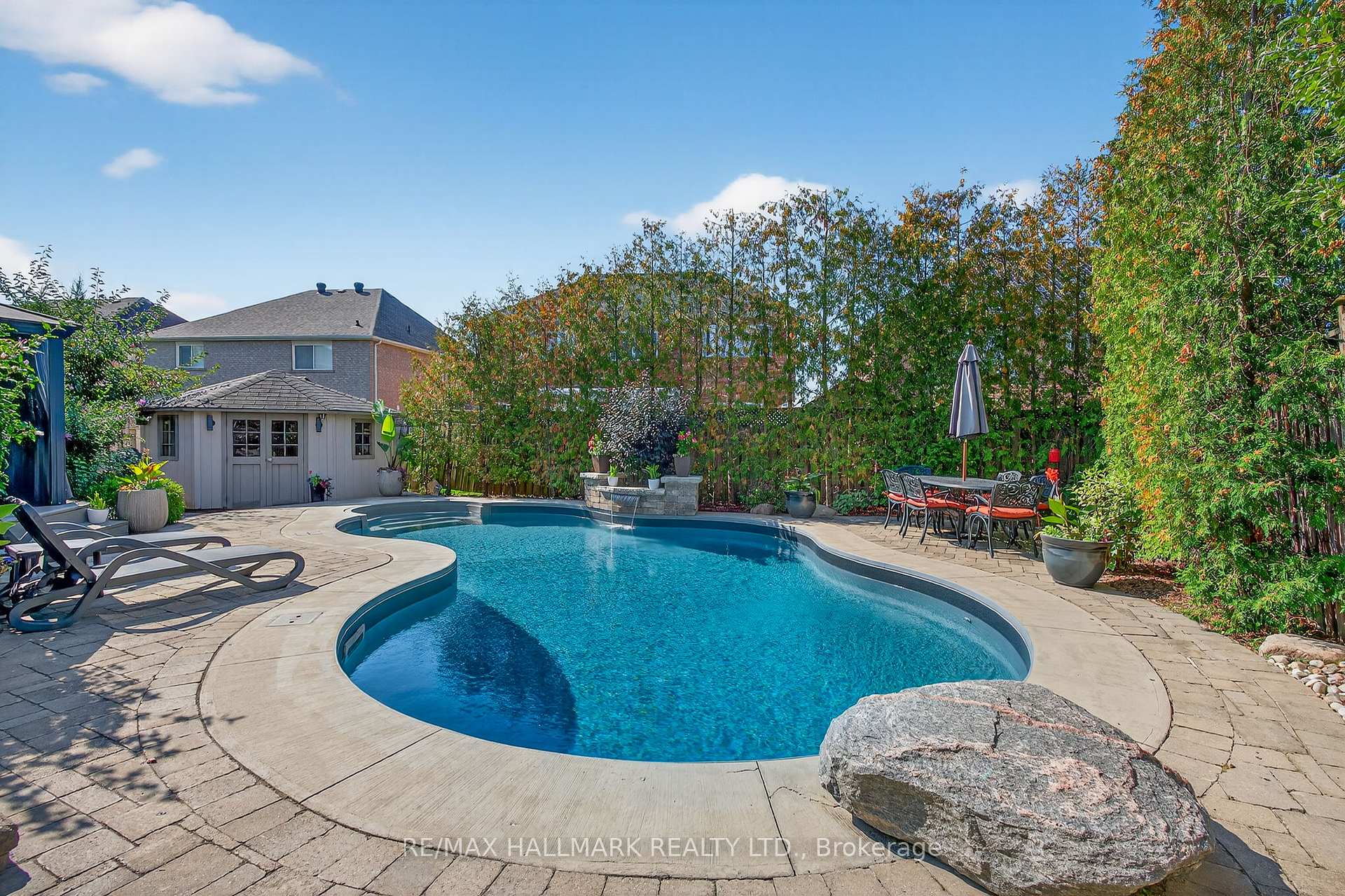 12 Forest Manor Place