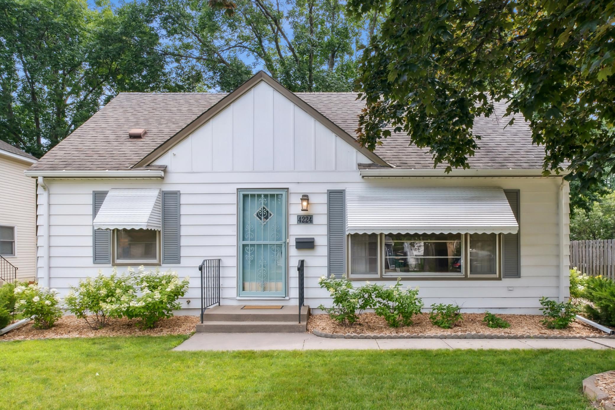 4224 Islemount Place