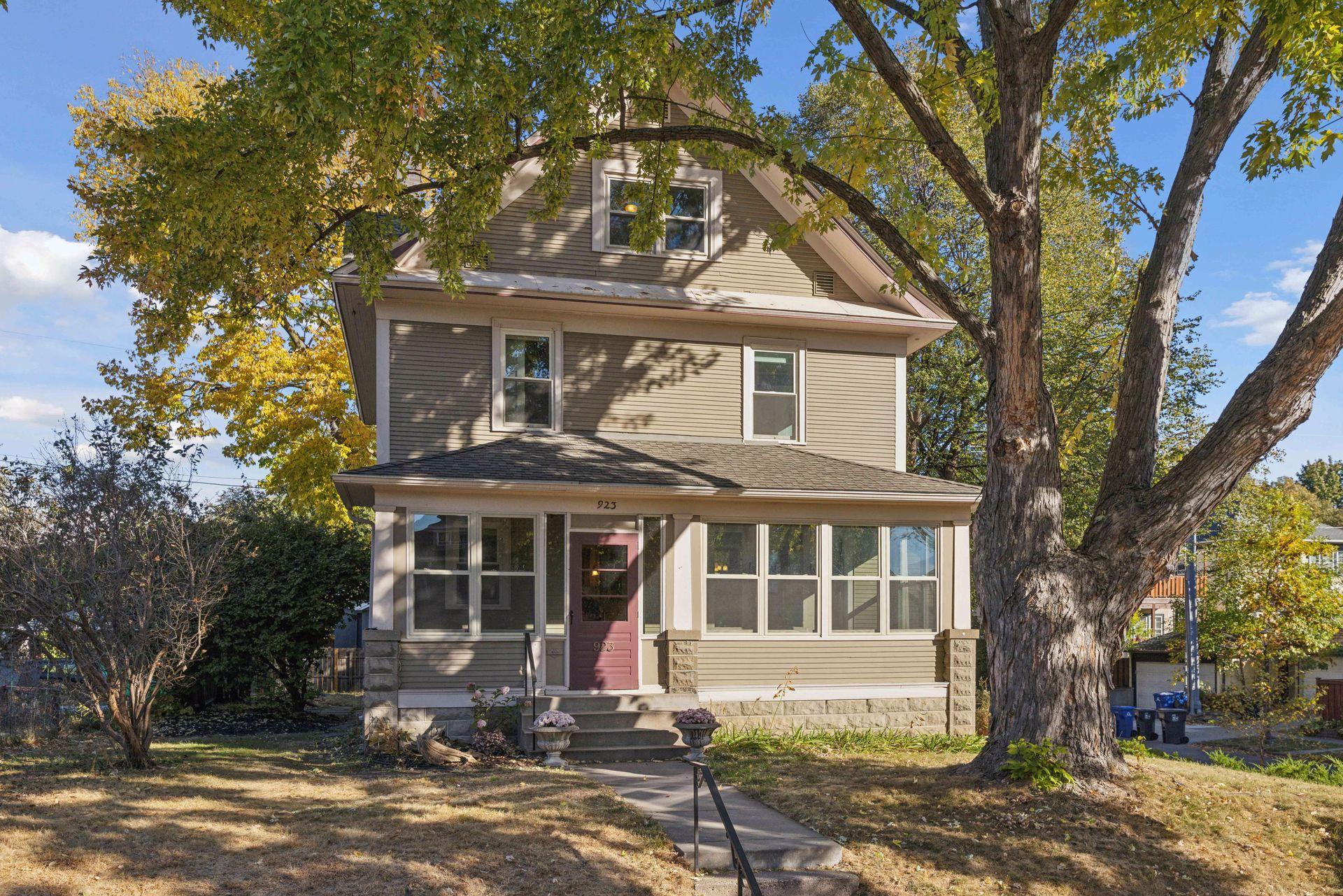 923 Linwood Avenue
