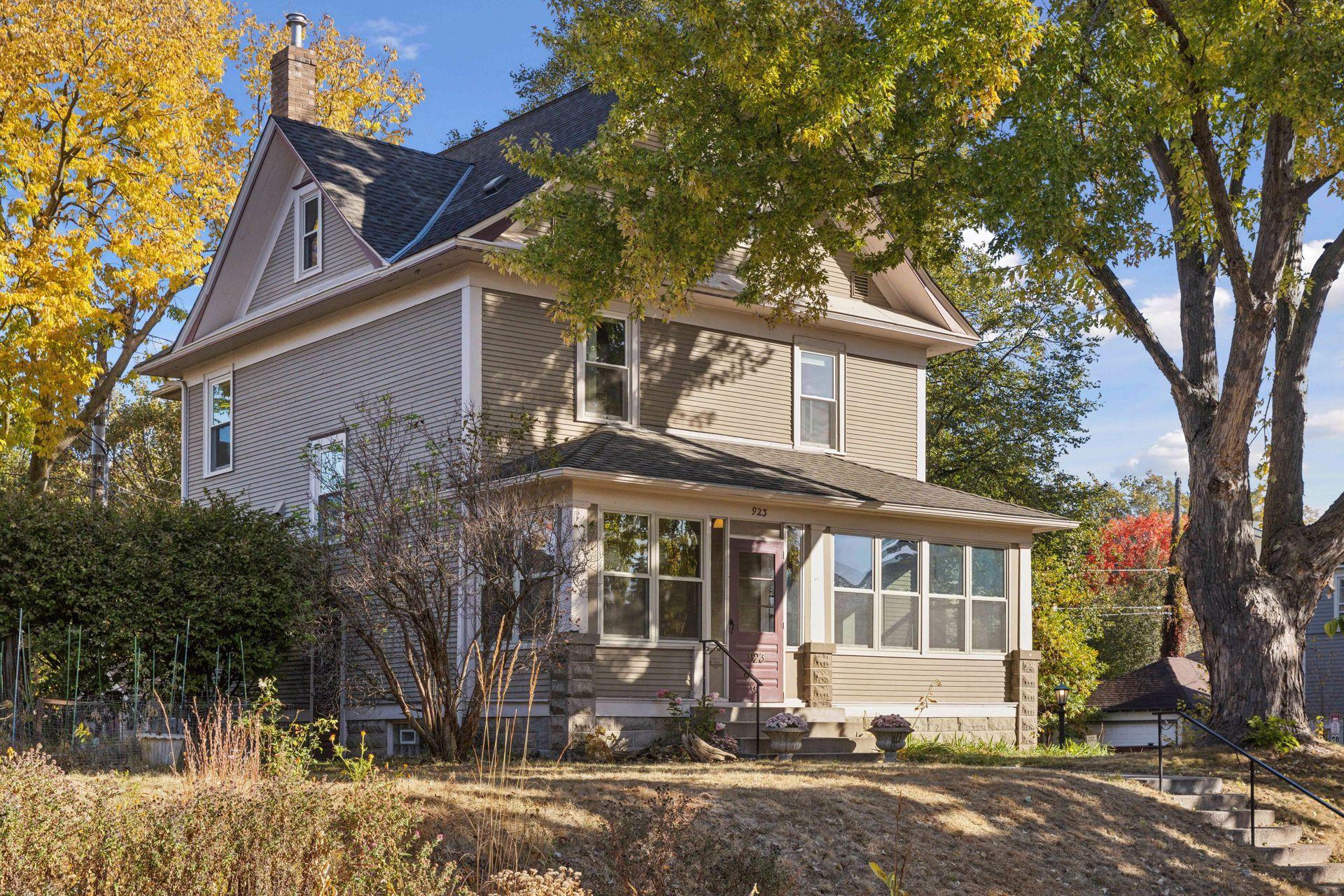 923 Linwood Avenue